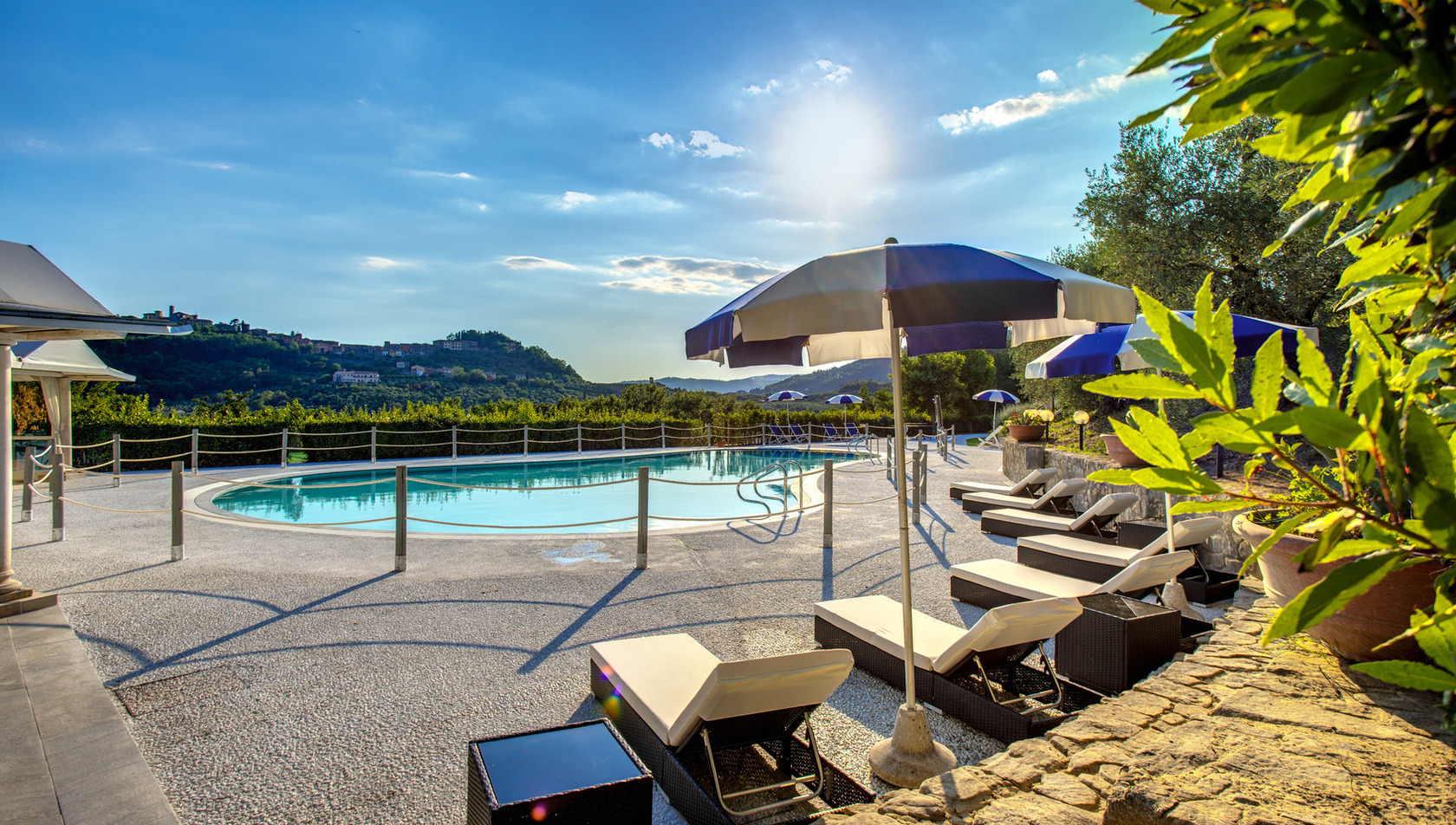 Villa-Alfresco--tuscany_swimmingpool_2-(1)