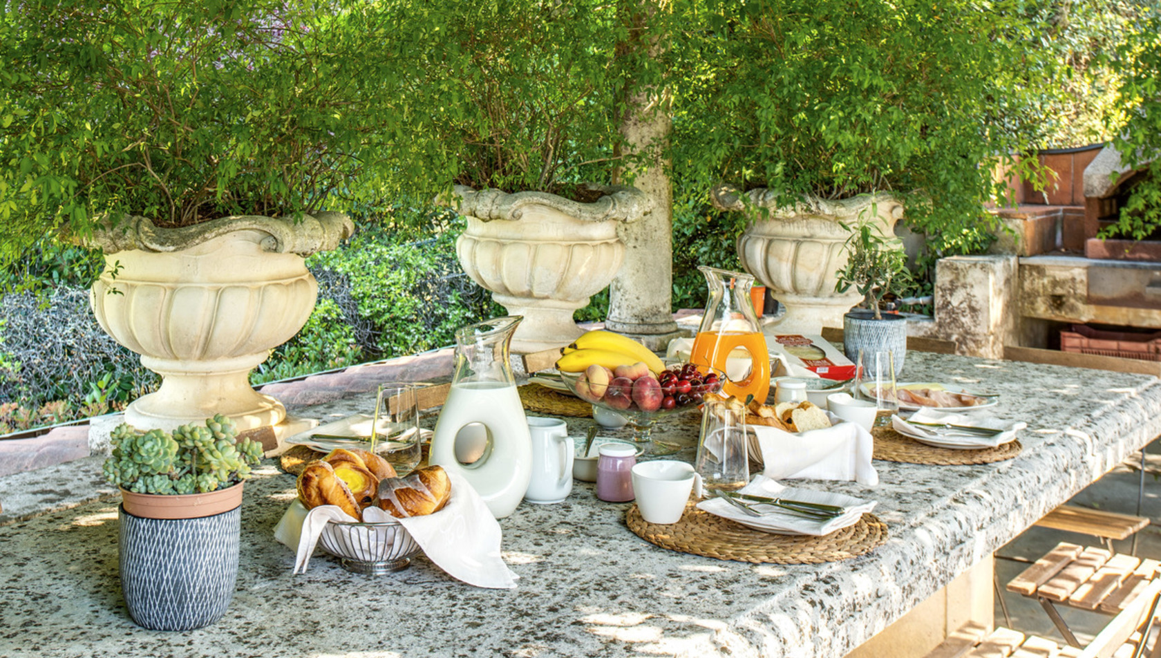 Villa-Alfresco--tuscany--alfresco-breakfast-3