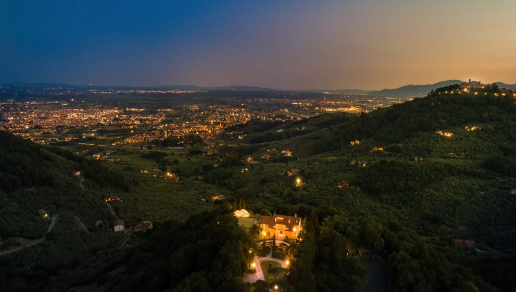 ALFRESCO-Drone-Tramonto-(FILEminimizer)