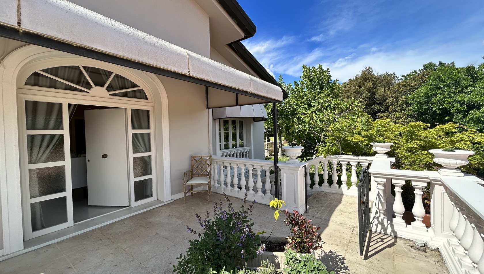 villa-alfresco-suite-exterior-1