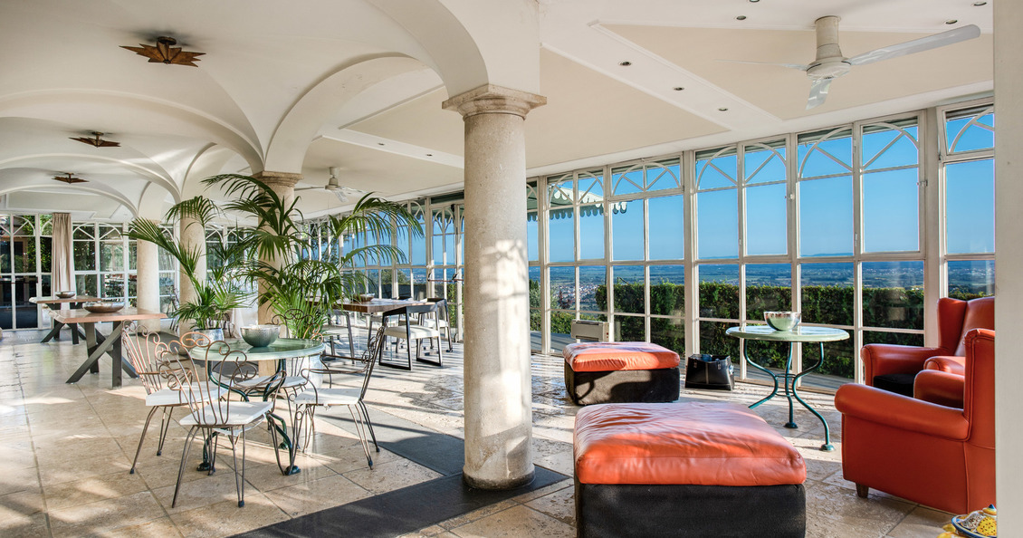 Villa Alfresco villa in Toscana per vacanze con piscina riscaldata Veranda panoramica