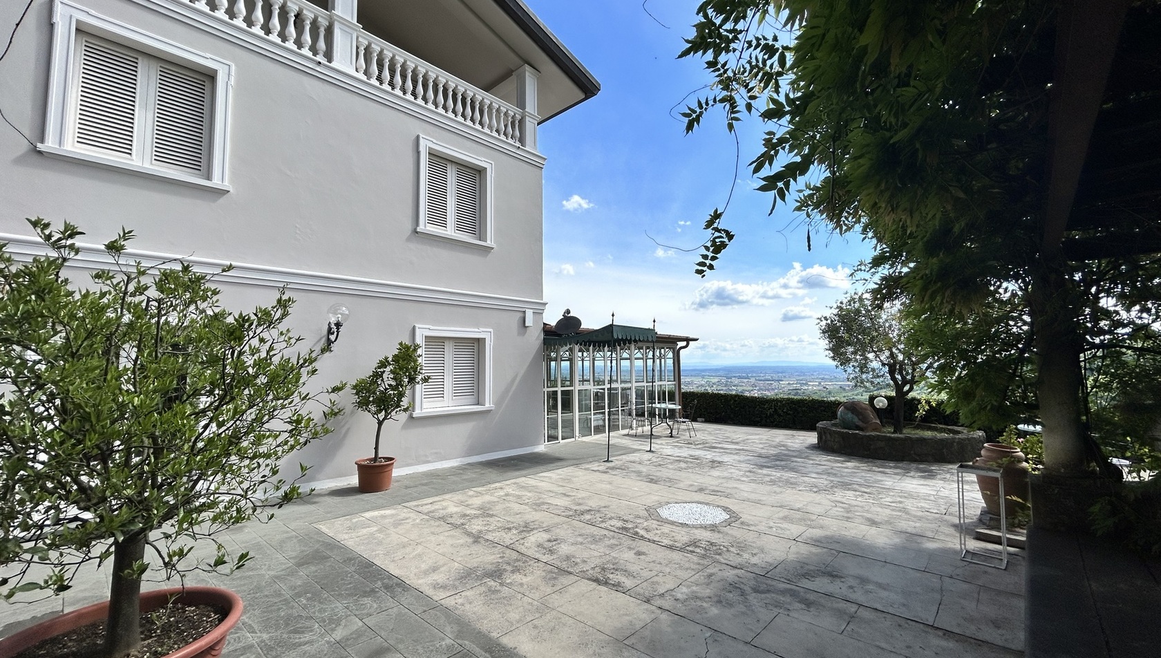 villa-alfresco-exterior-veranda-level-2